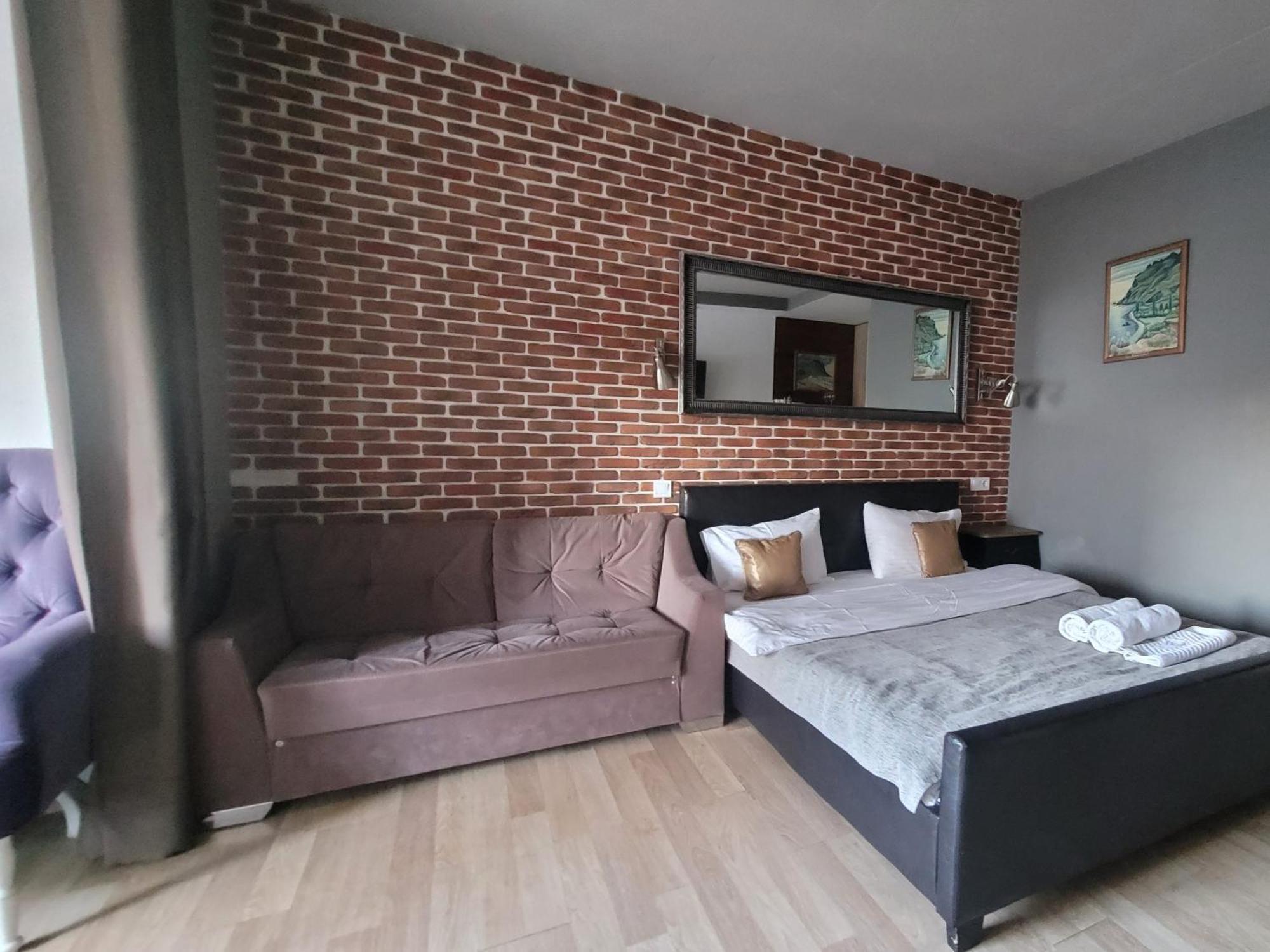 Mini Hotel On Demiivska Kyjev Exteriér fotografie